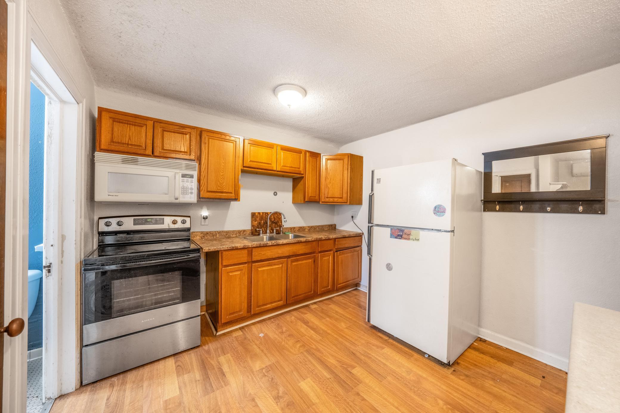 1721 Humboldt Avenue S Unit: 2 + 3
