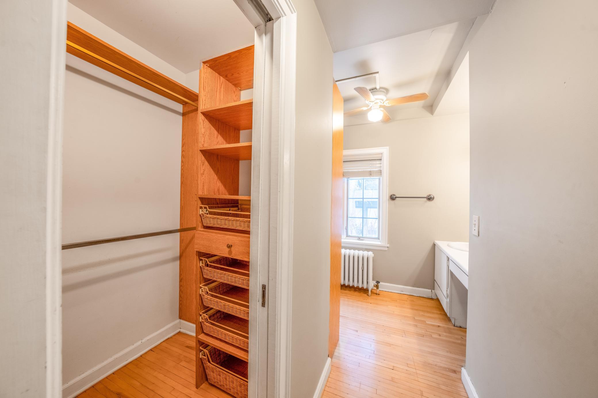 1721 Humboldt Avenue S Unit: 2 + 3