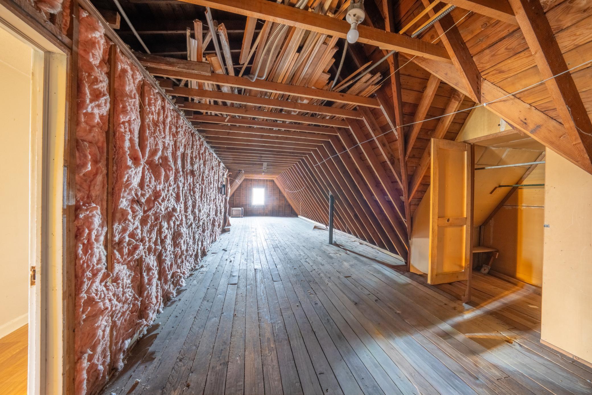 1721 Humboldt Avenue S Unit: 2 + 3