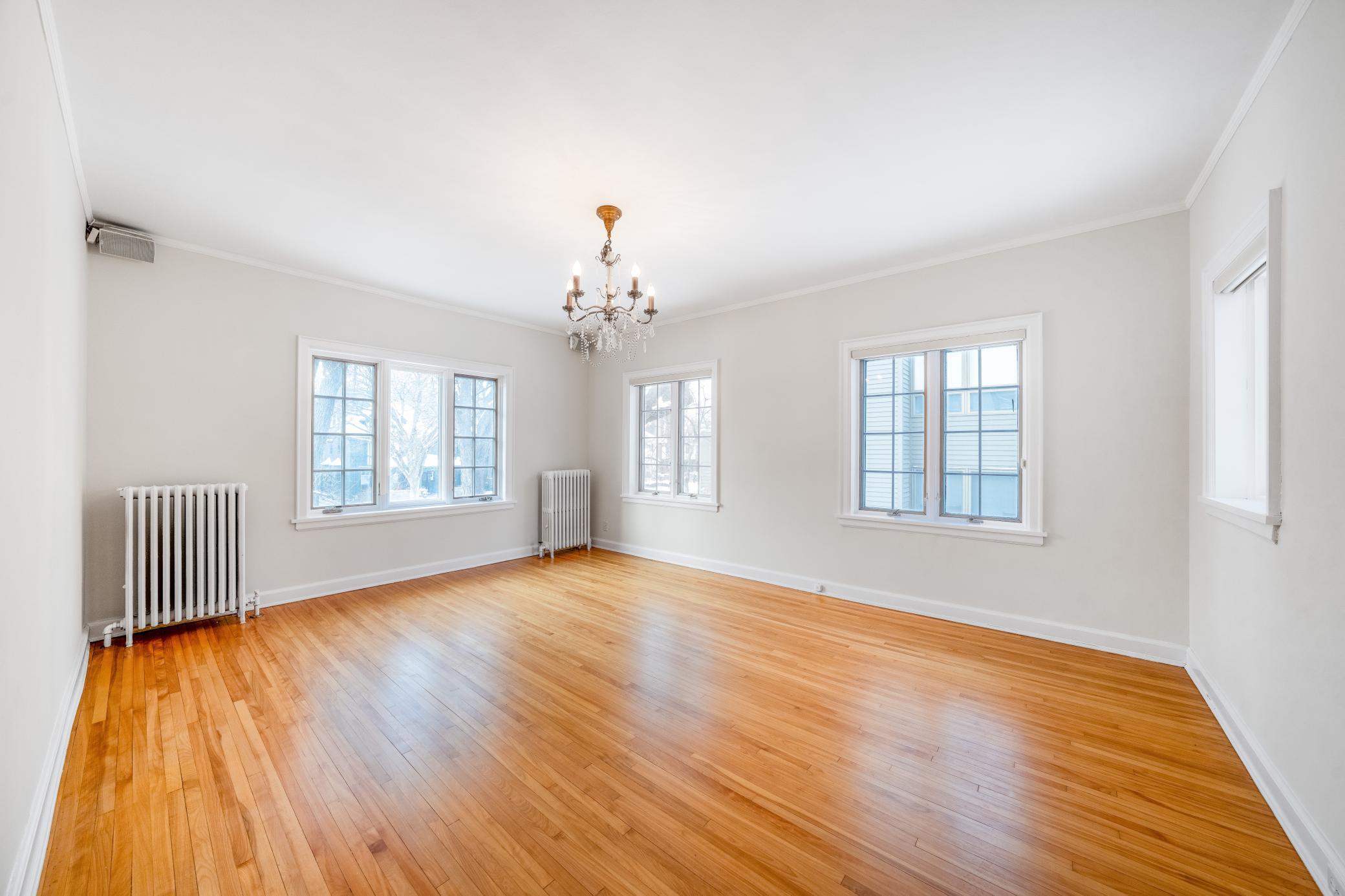 1721 Humboldt Avenue S Unit: 2 + 3