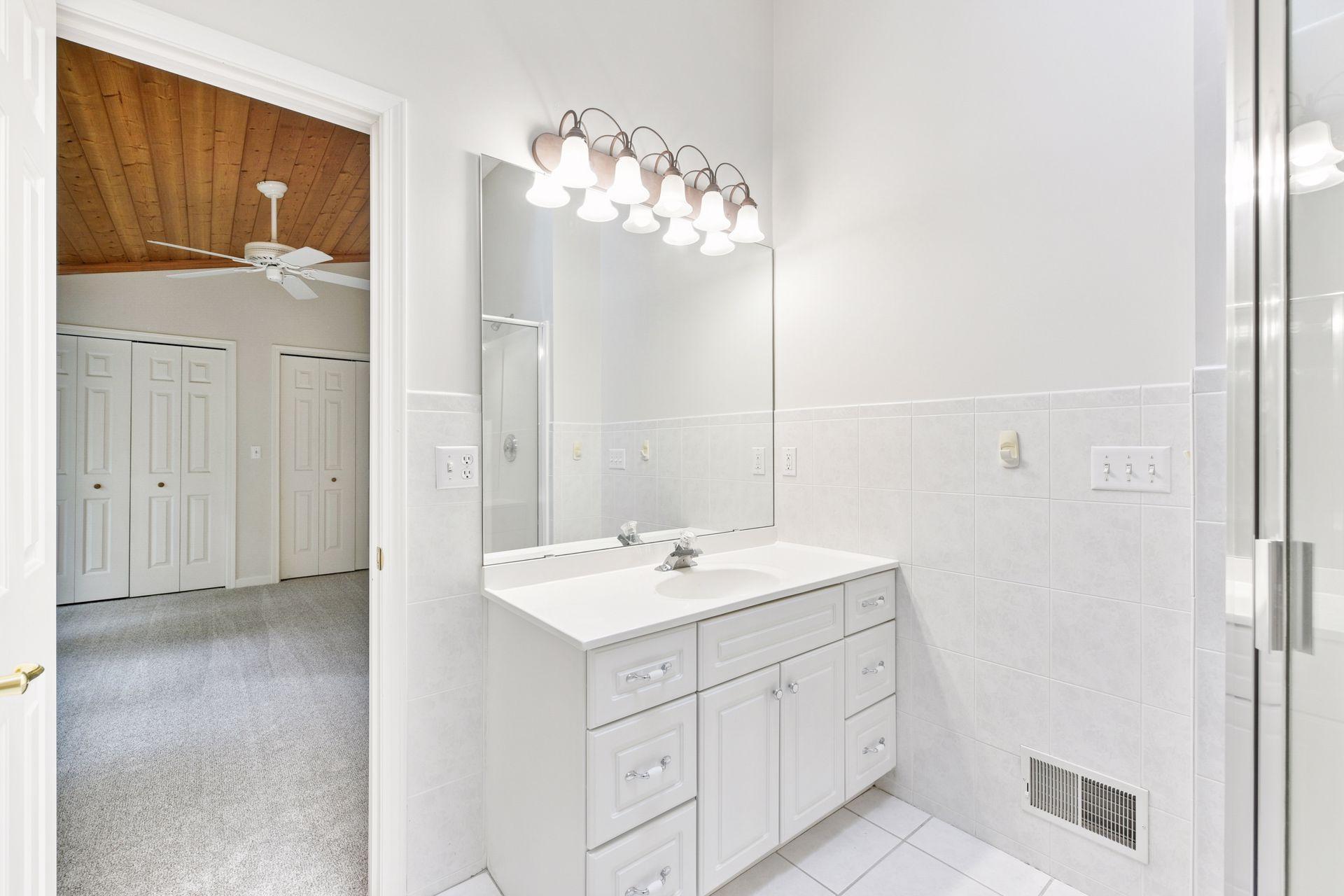 204 Central Avenue S