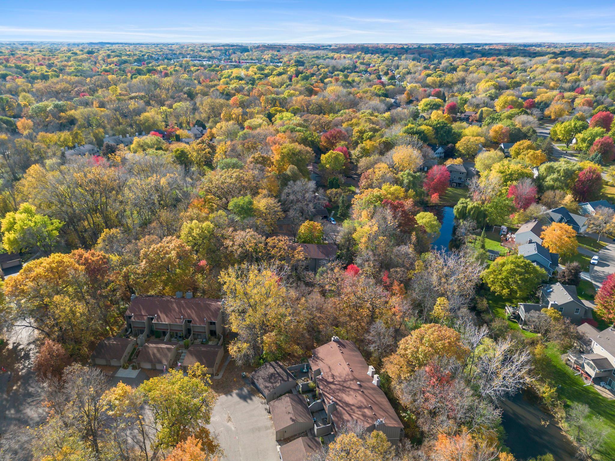 1844 Zanzibar Lane N