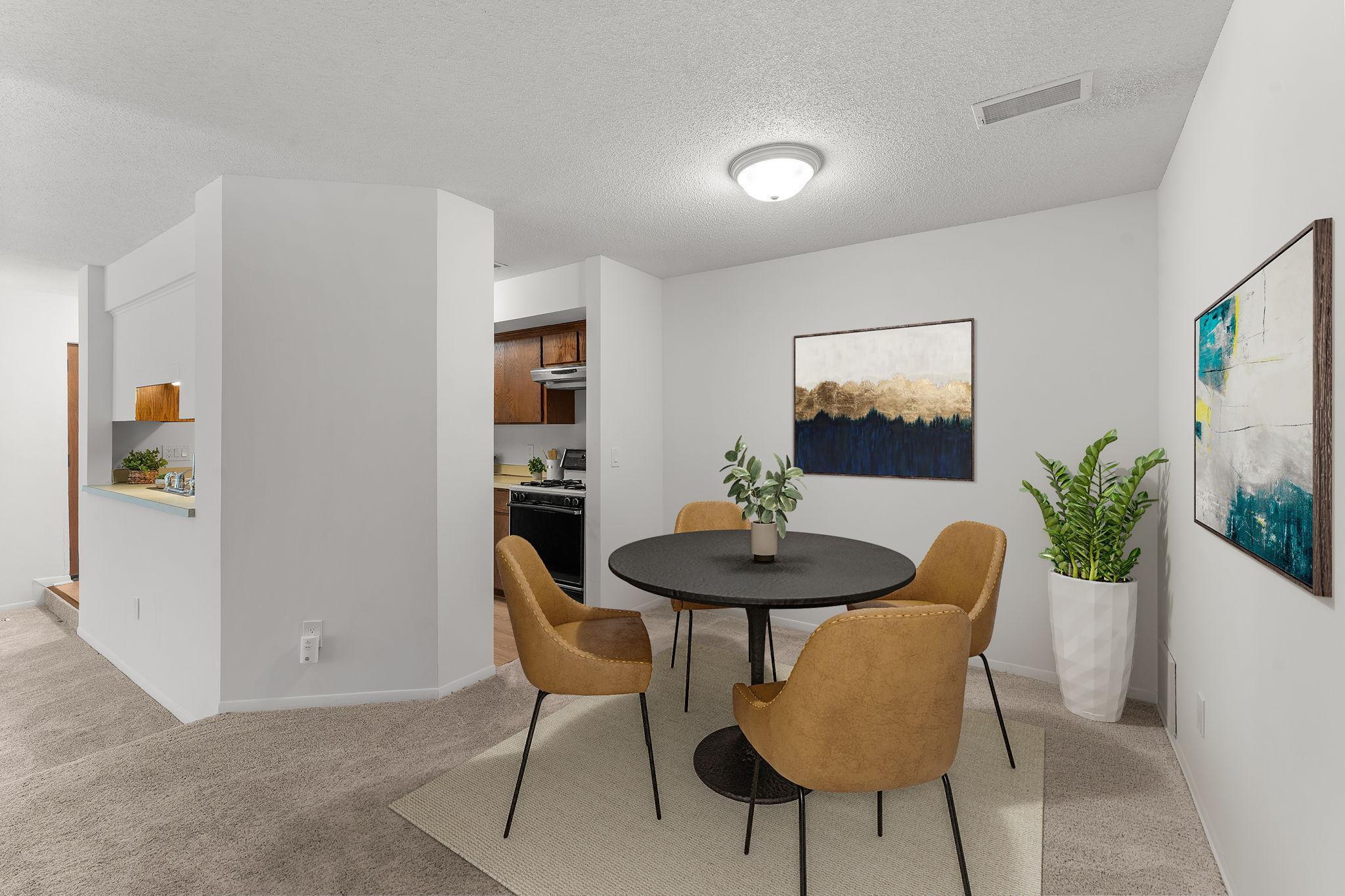 1844 Zanzibar Lane N