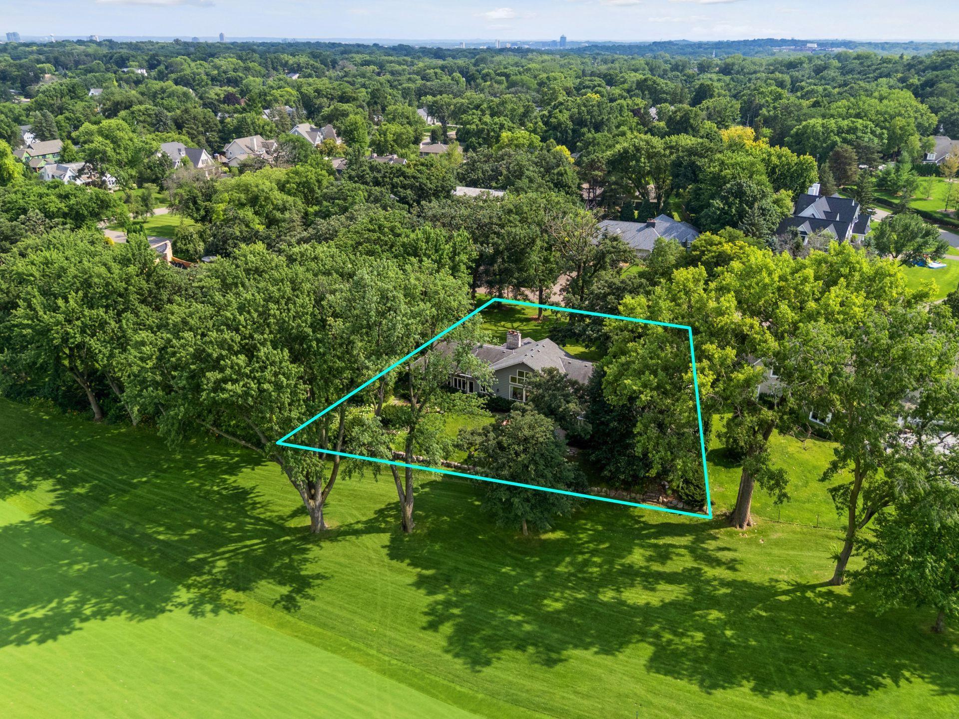 5816 Northwood Drive