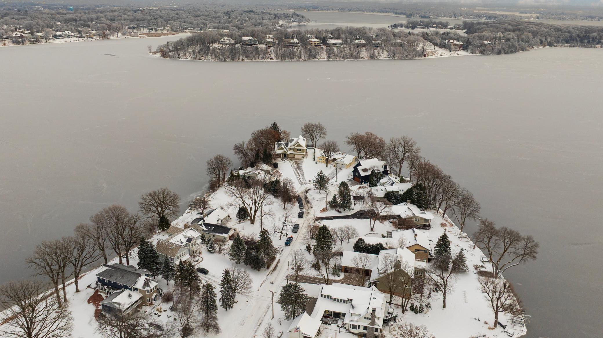 3396 Kings Point Road