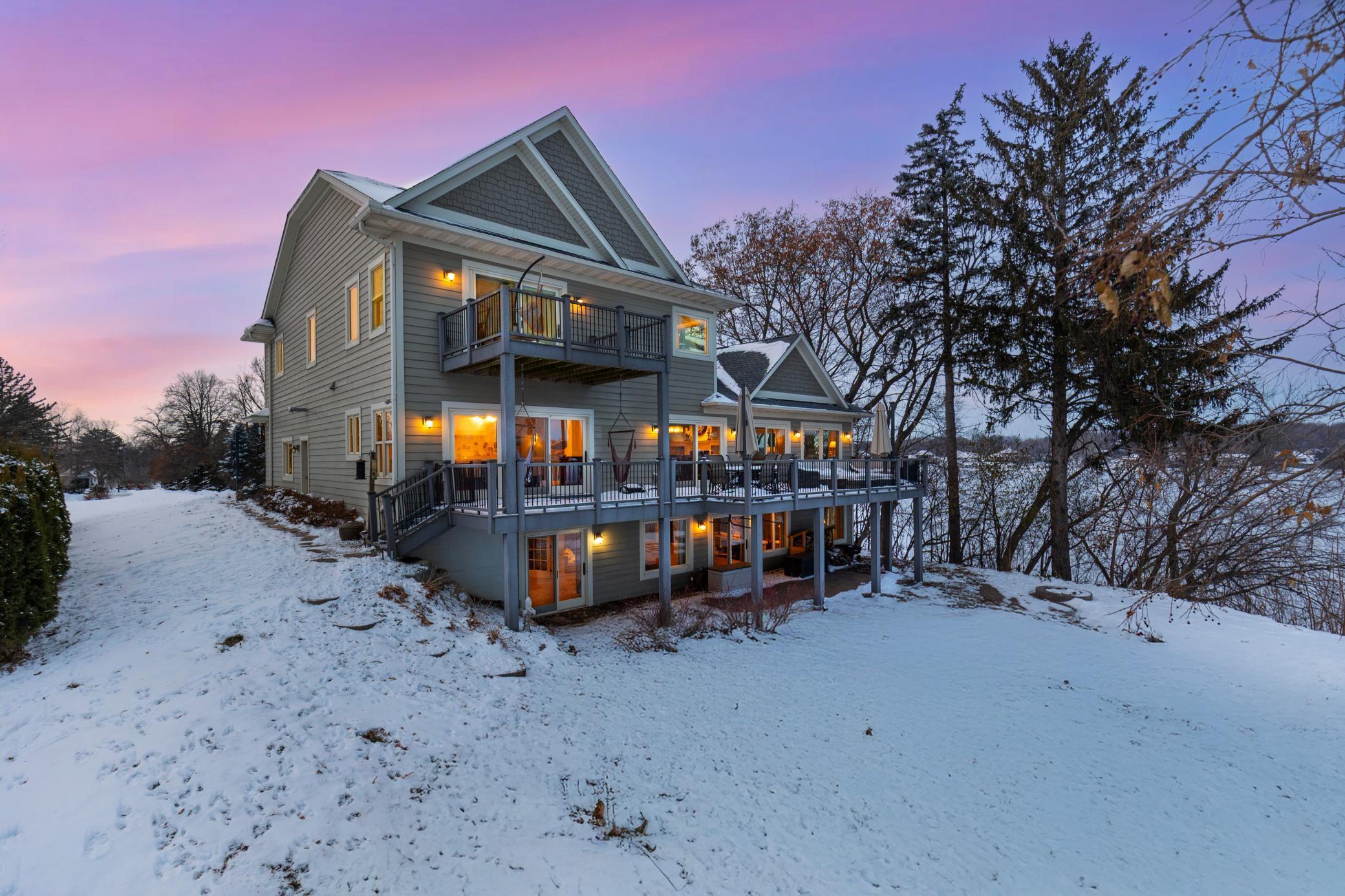 3396 Kings Point Road