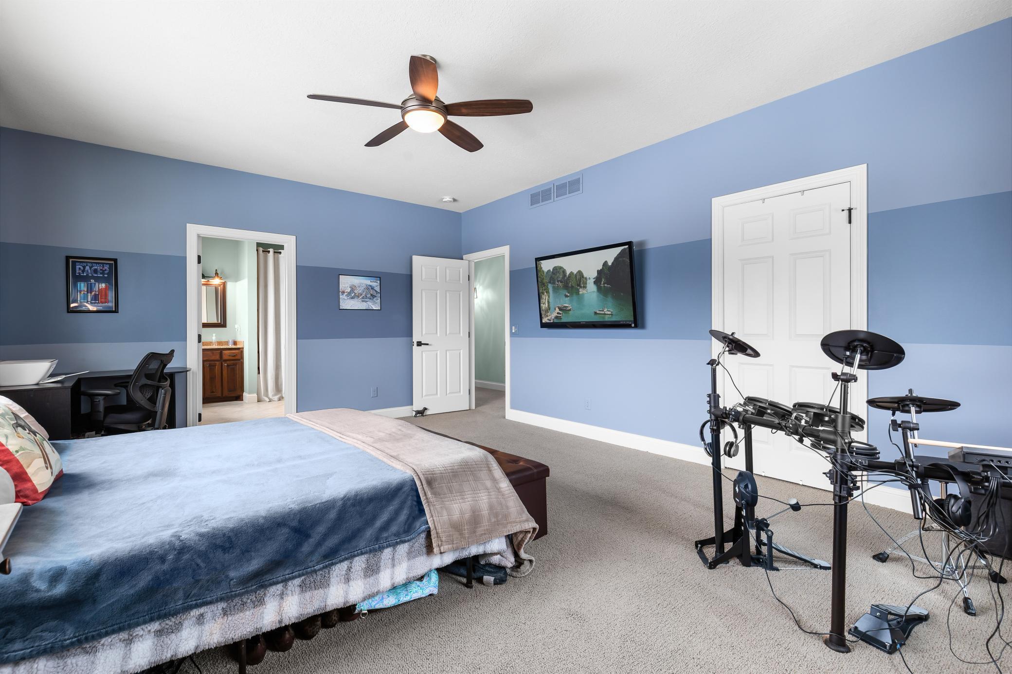 3396 Kings Point Road