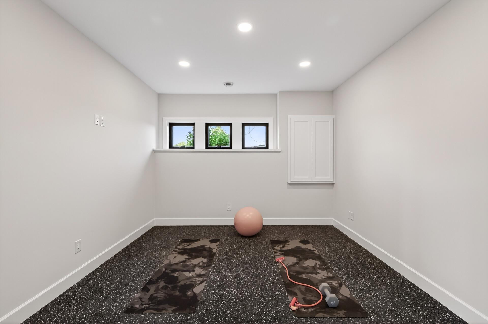 18445 Northome Boulevard