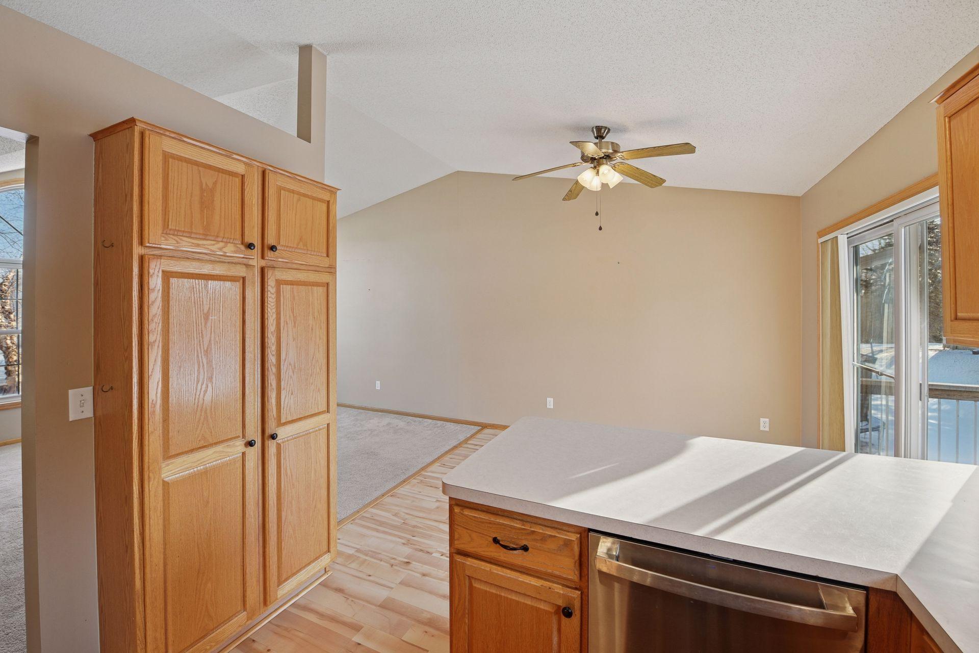 1477 Creekside Drive