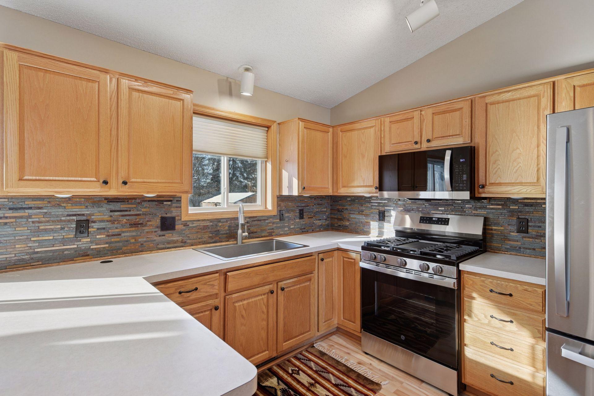 1477 Creekside Drive