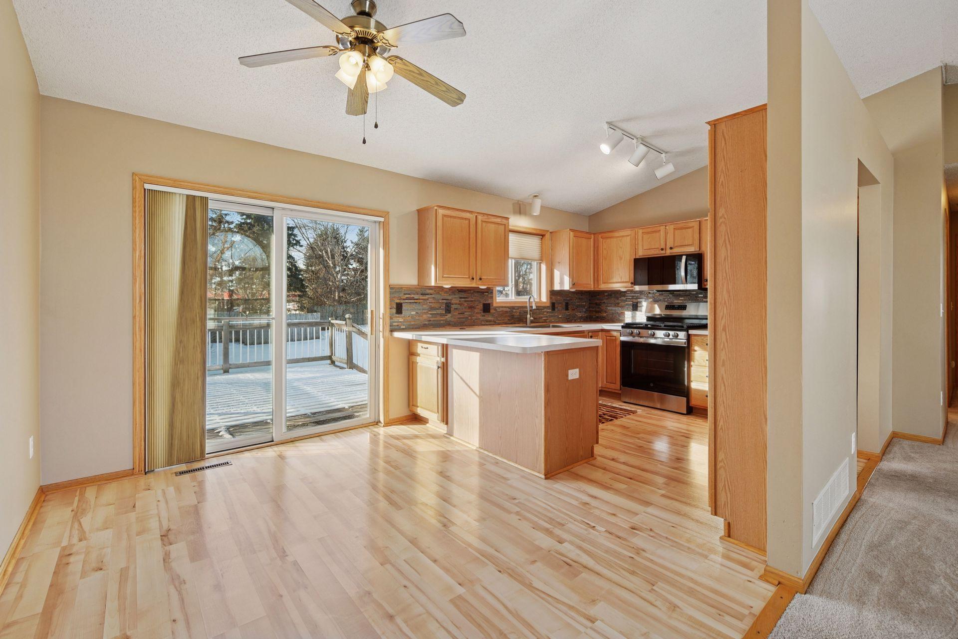 1477 Creekside Drive