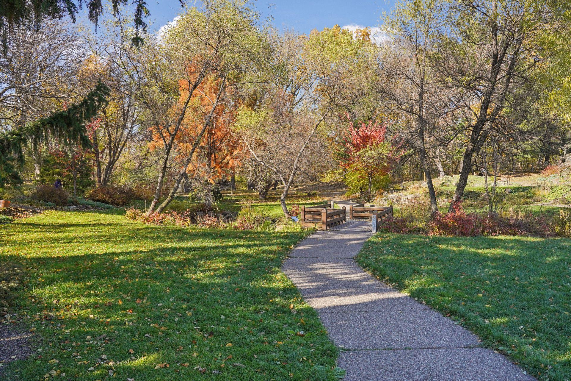 4104 Bryant Avenue S Unit: 202