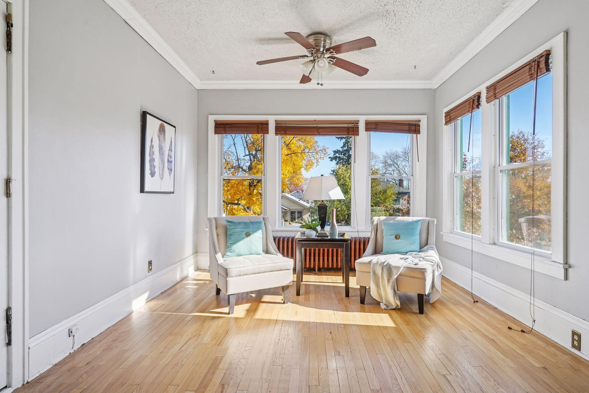 4104 Bryant Avenue S Unit: 202