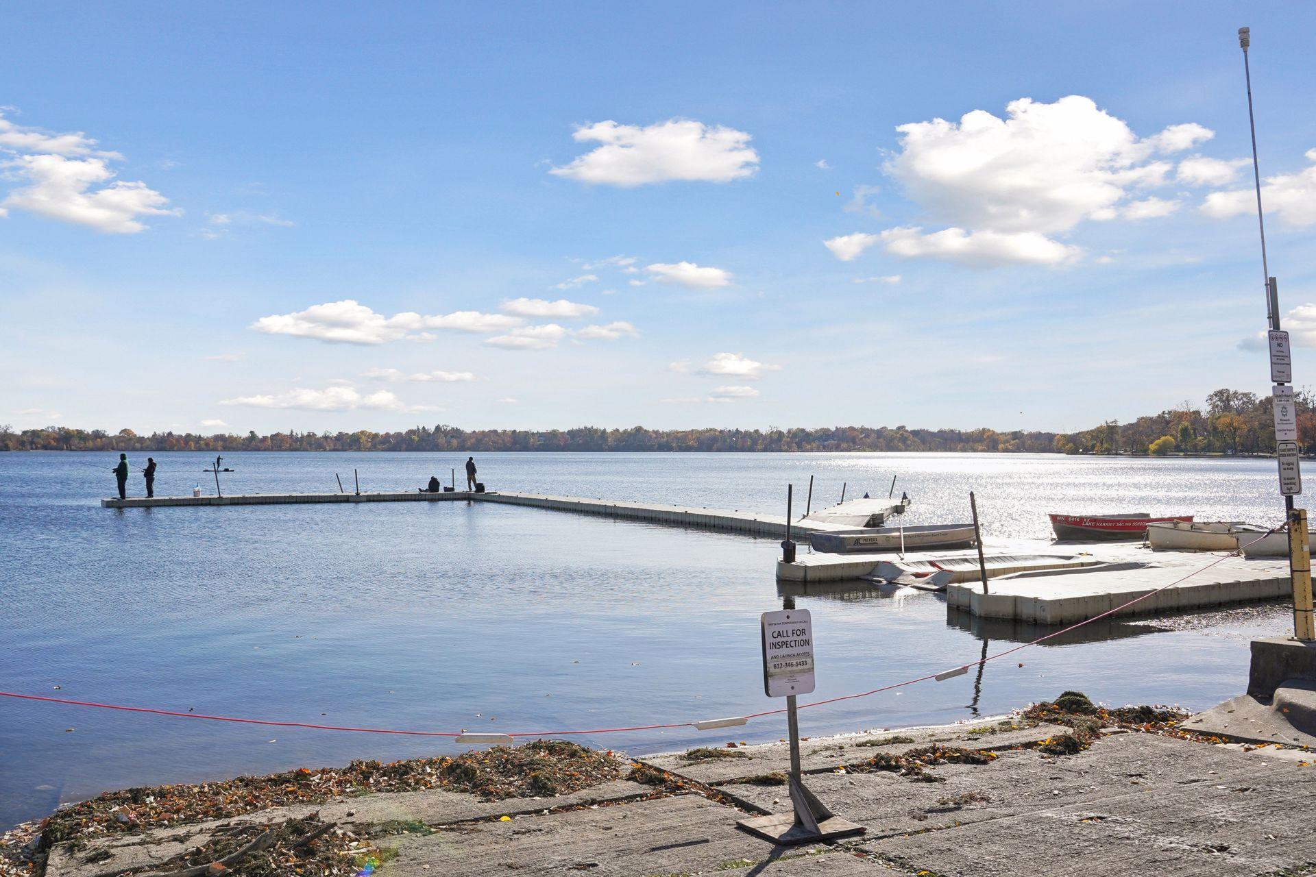 4104 Bryant Avenue S Unit: 202