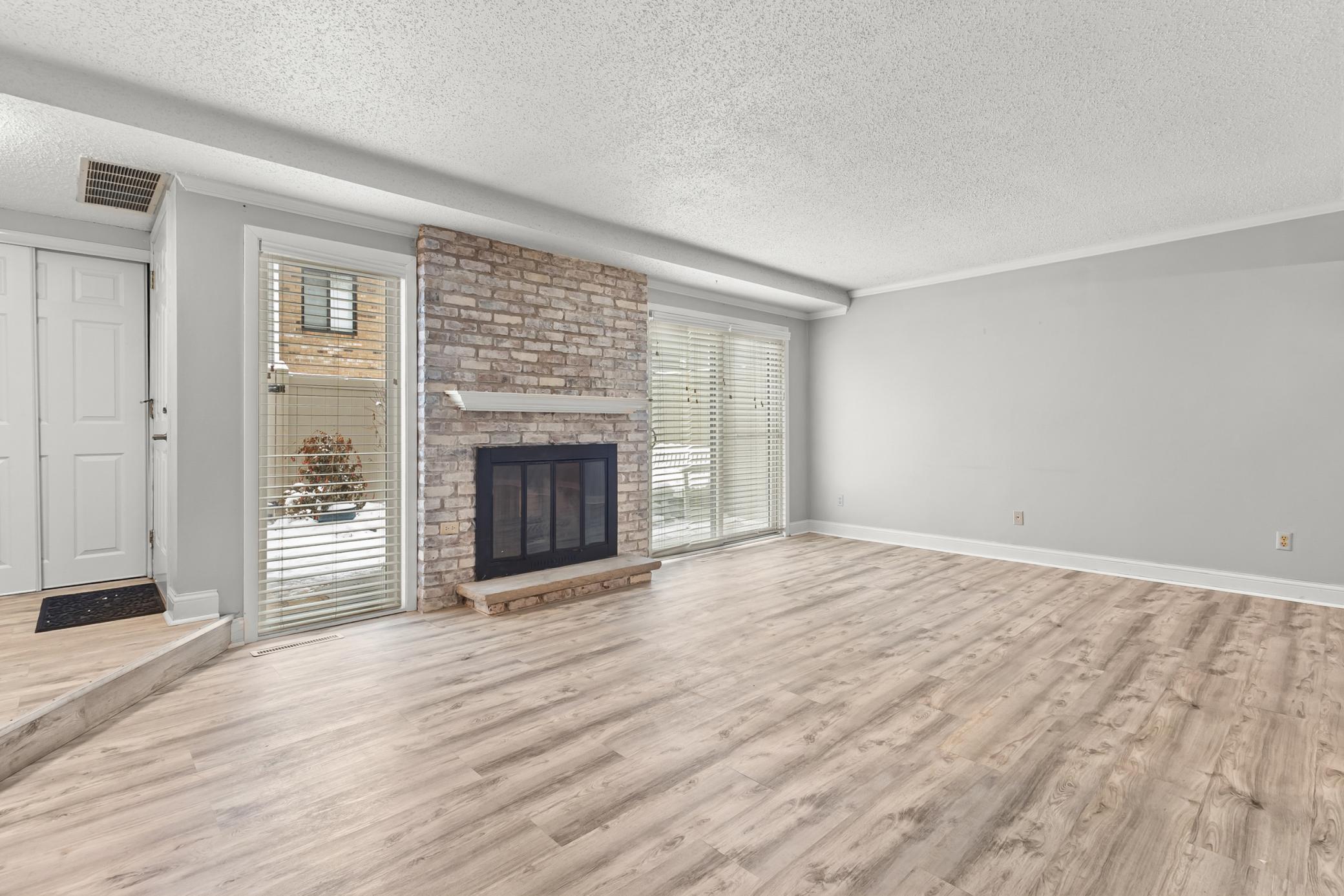 4521 Cedar Lake Road S