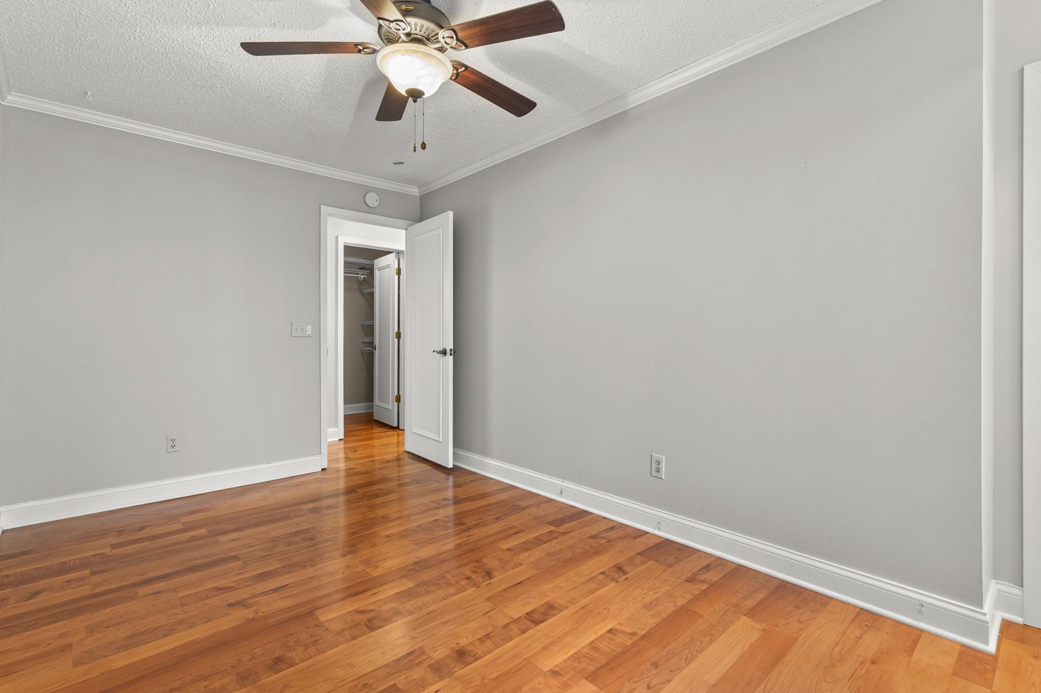 4521 Cedar Lake Road S