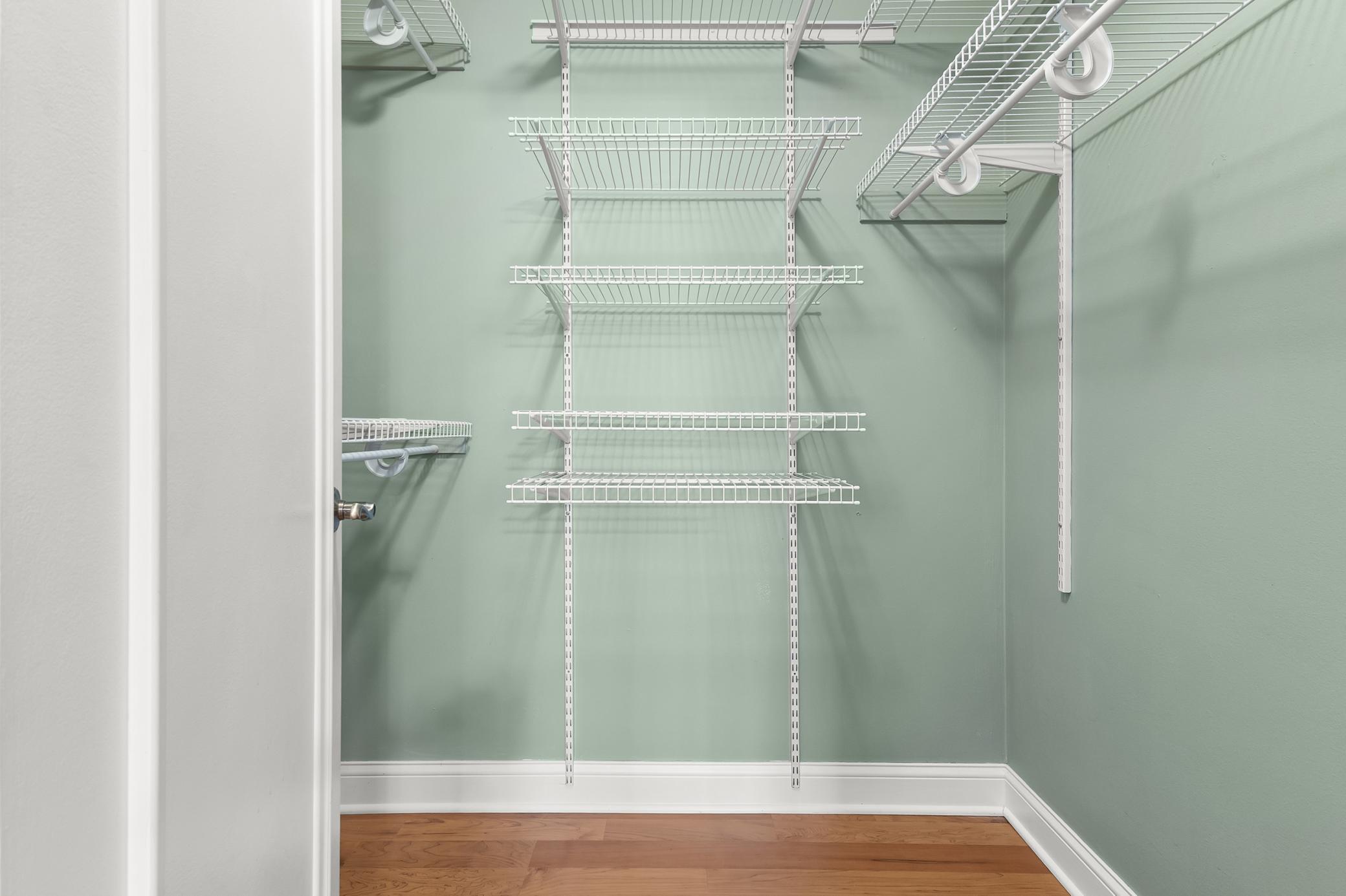 4521 Cedar Lake Road S