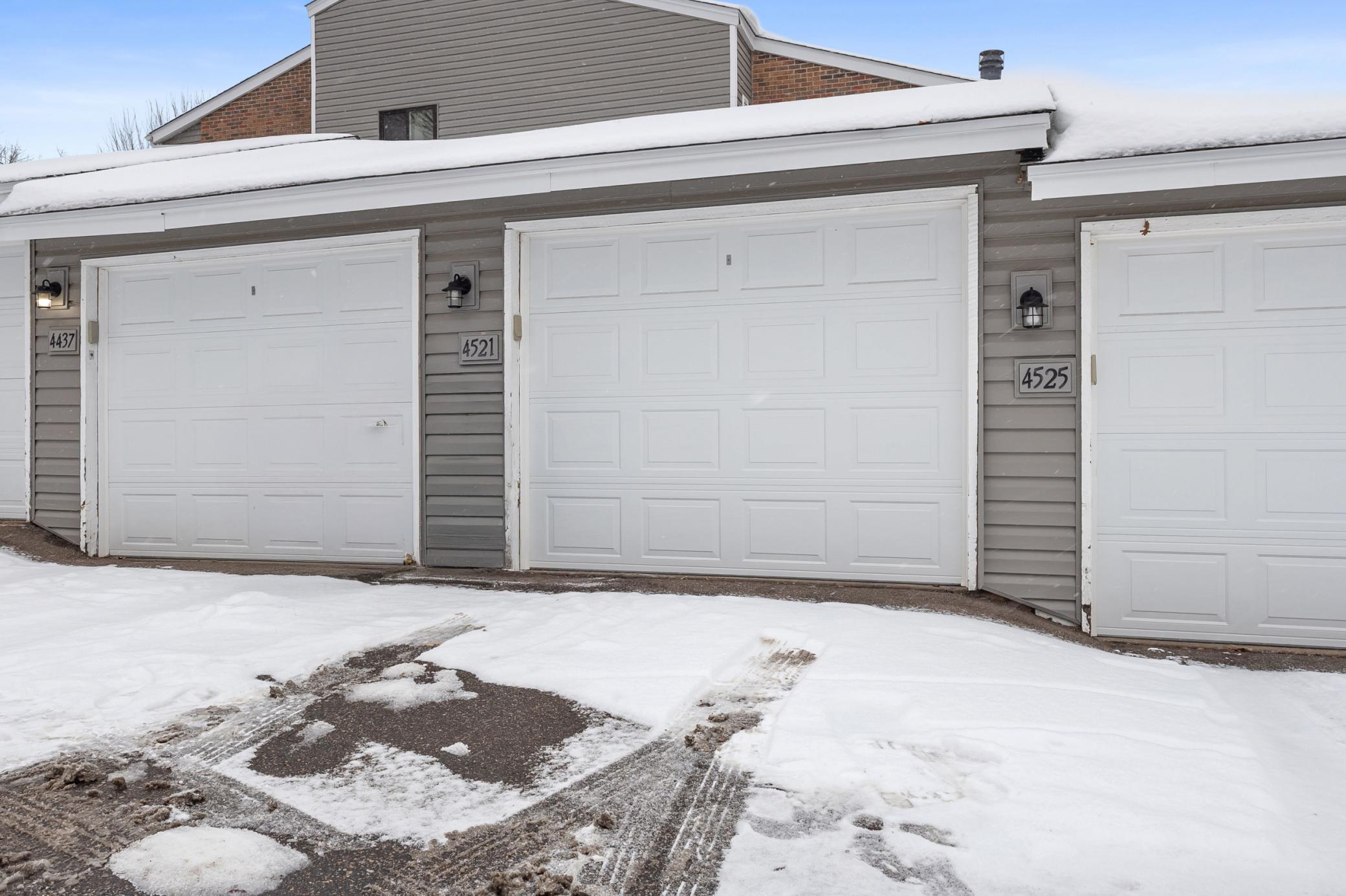 4521 Cedar Lake Road S