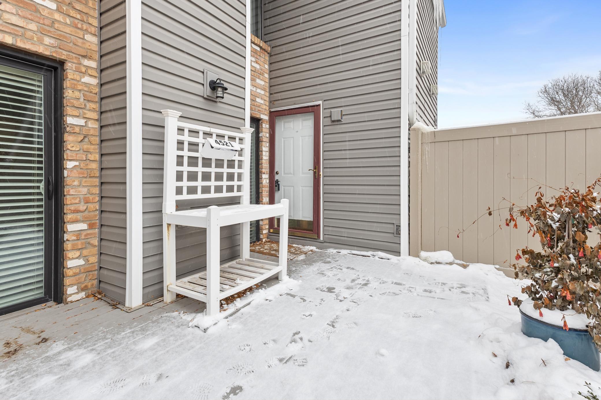 4521 Cedar Lake Road S