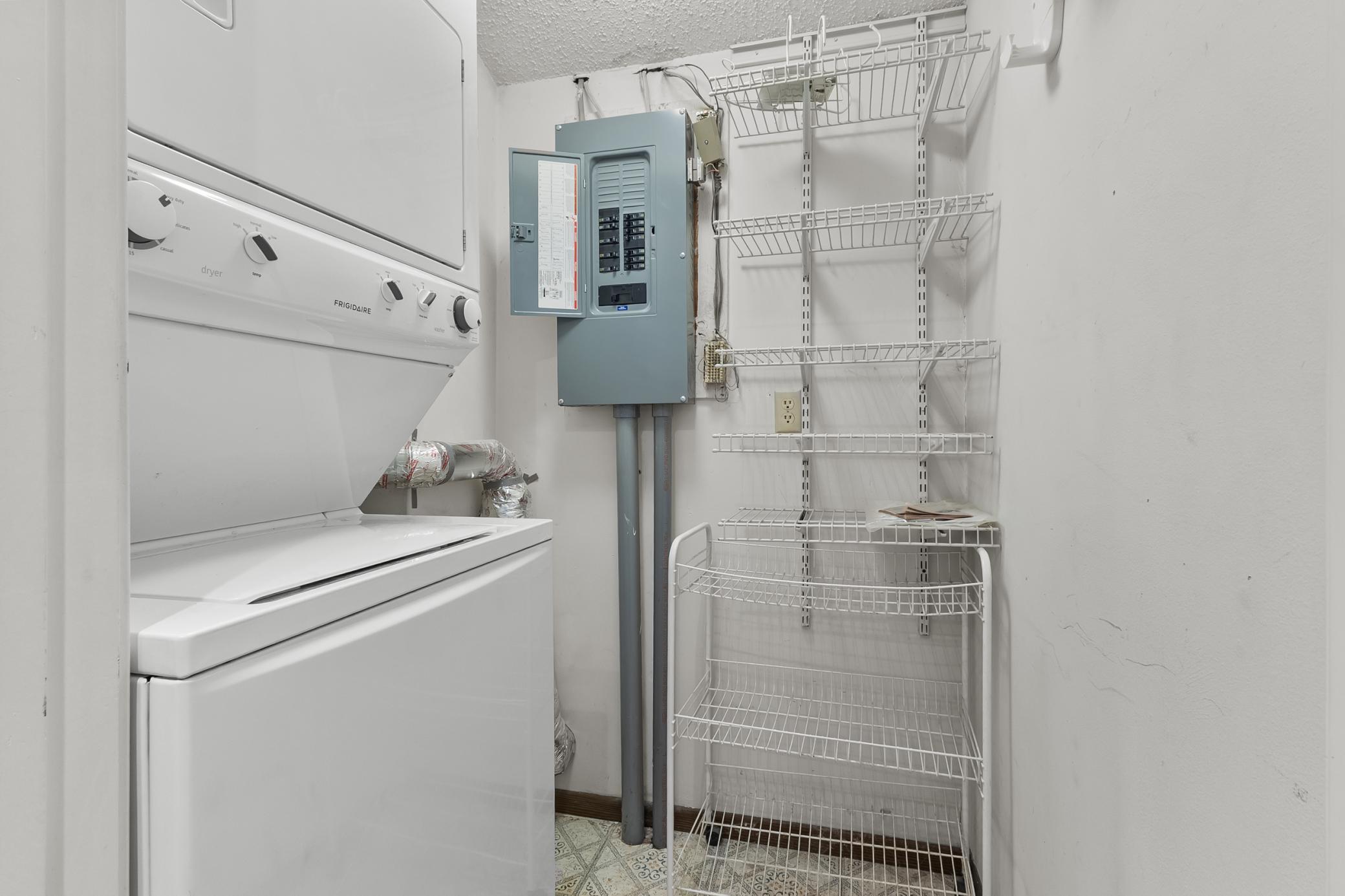 4521 Cedar Lake Road S