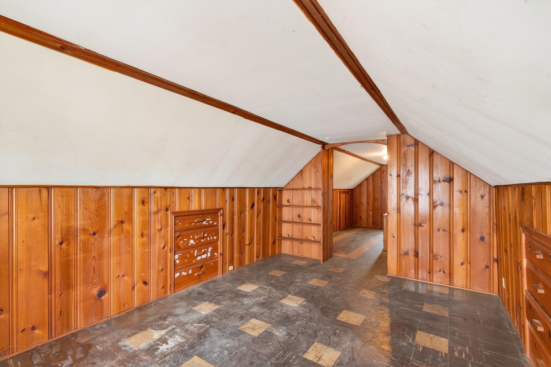 5027 Emerson Avenue N