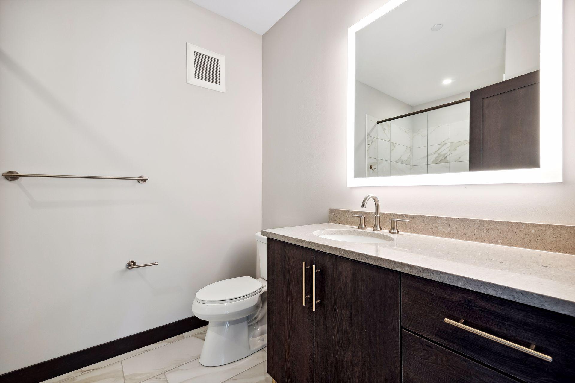 253 Lake Street E Unit: 309