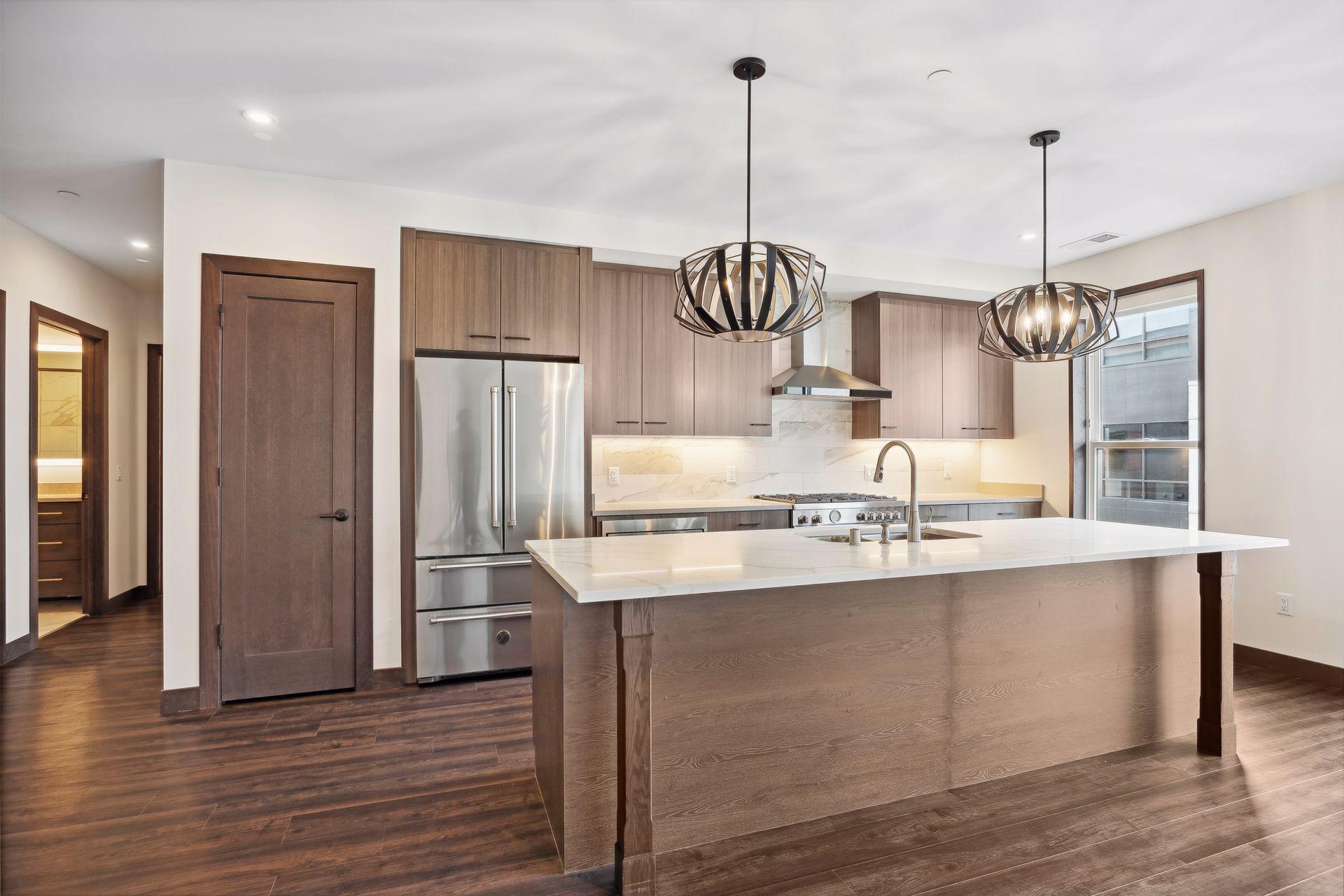 253 Lake Street E Unit: 309