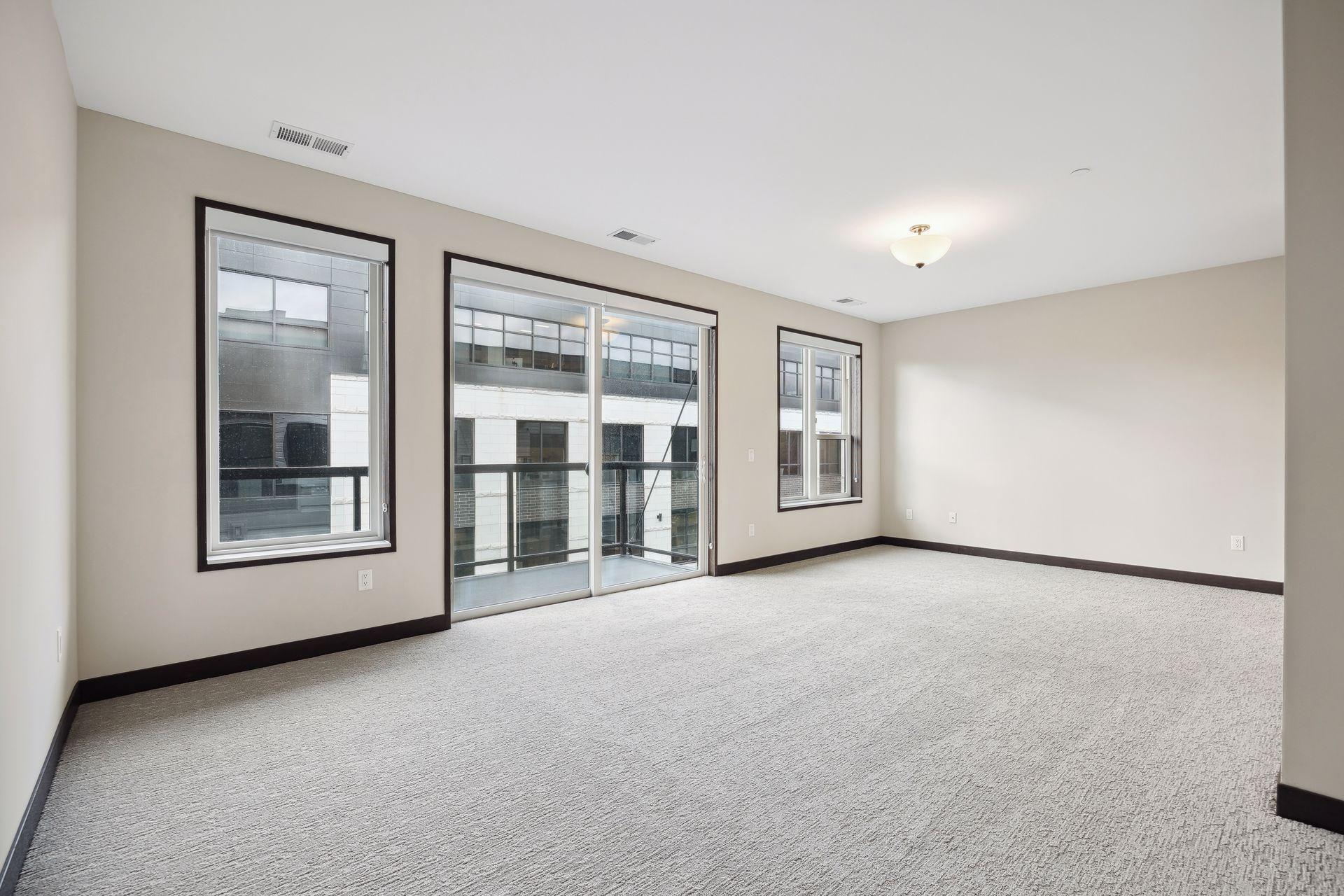 253 Lake Street E Unit: 309