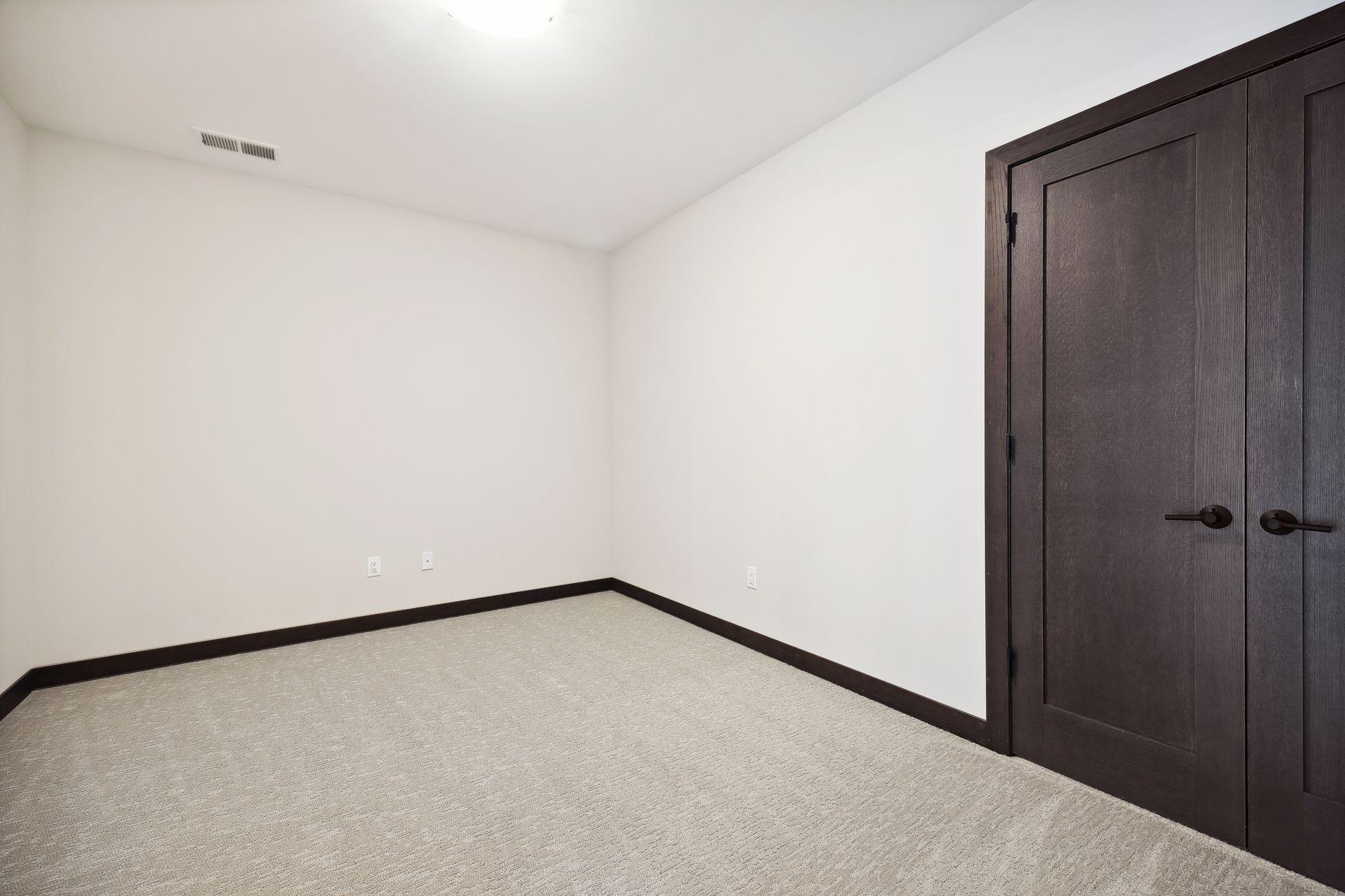 253 Lake Street E Unit: 309