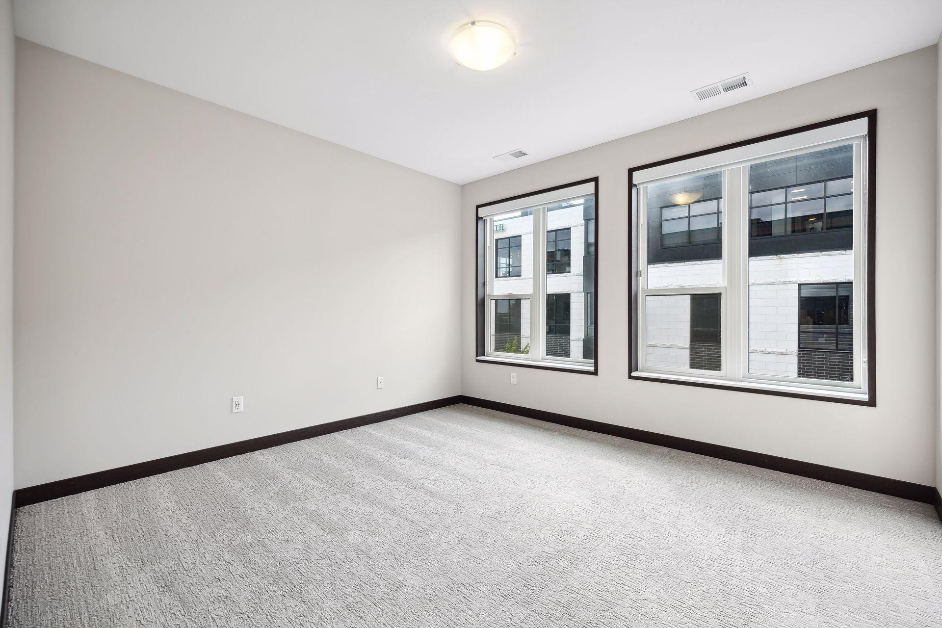 253 Lake Street E Unit: 309