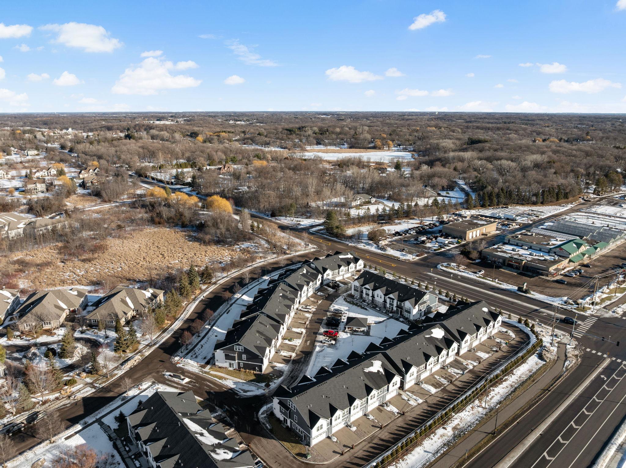 2422 N Blossom Circle