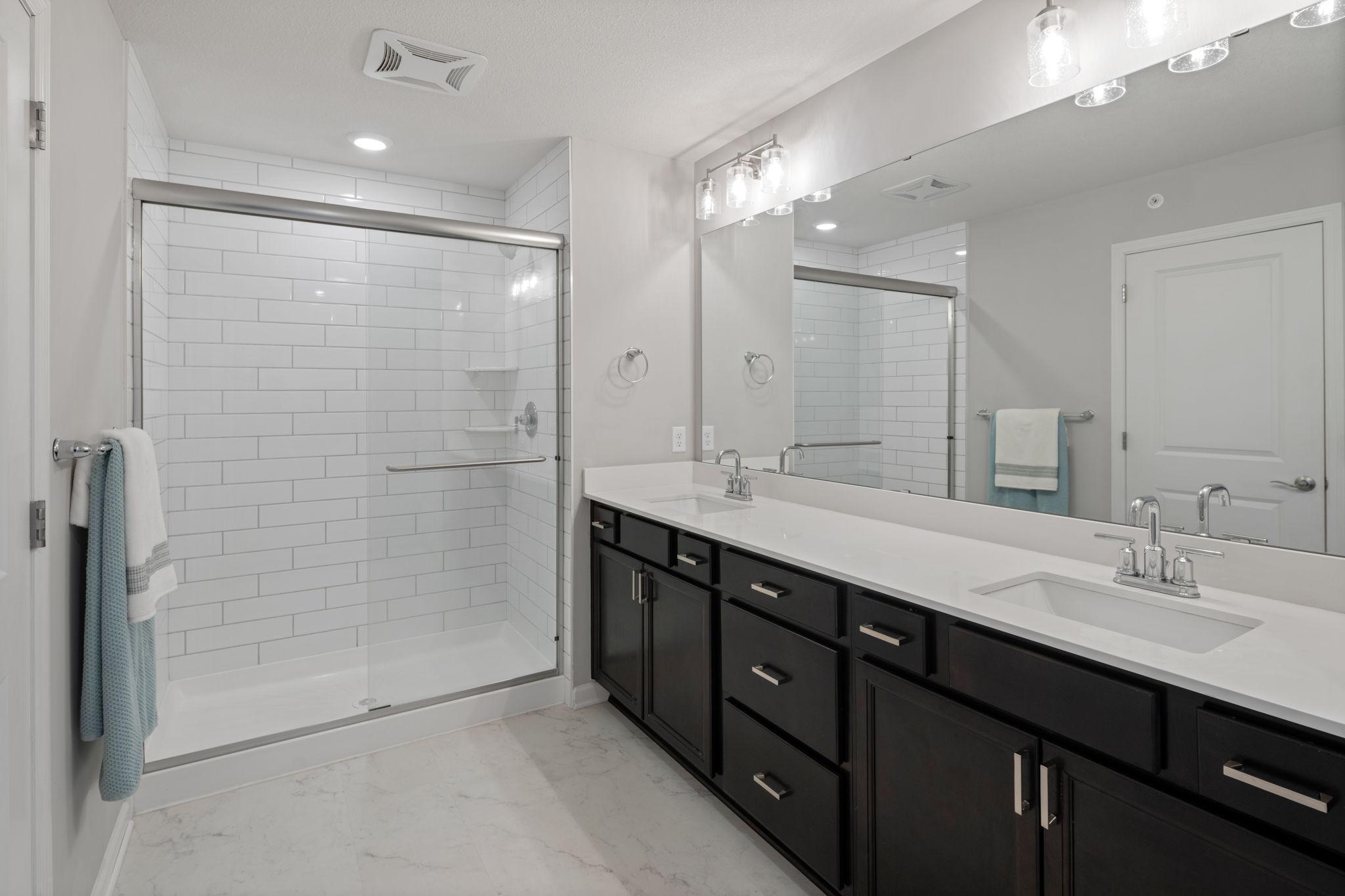 2422 N Blossom Circle