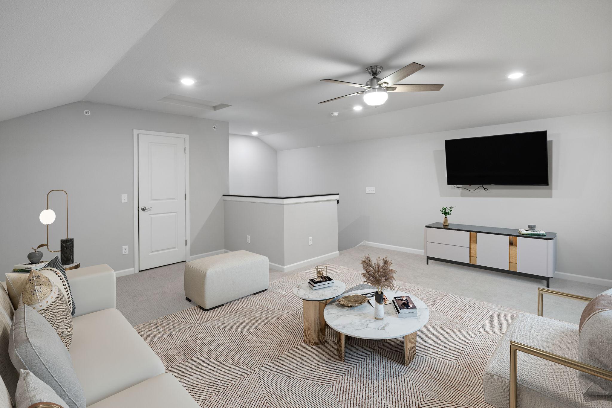 2422 N Blossom Circle