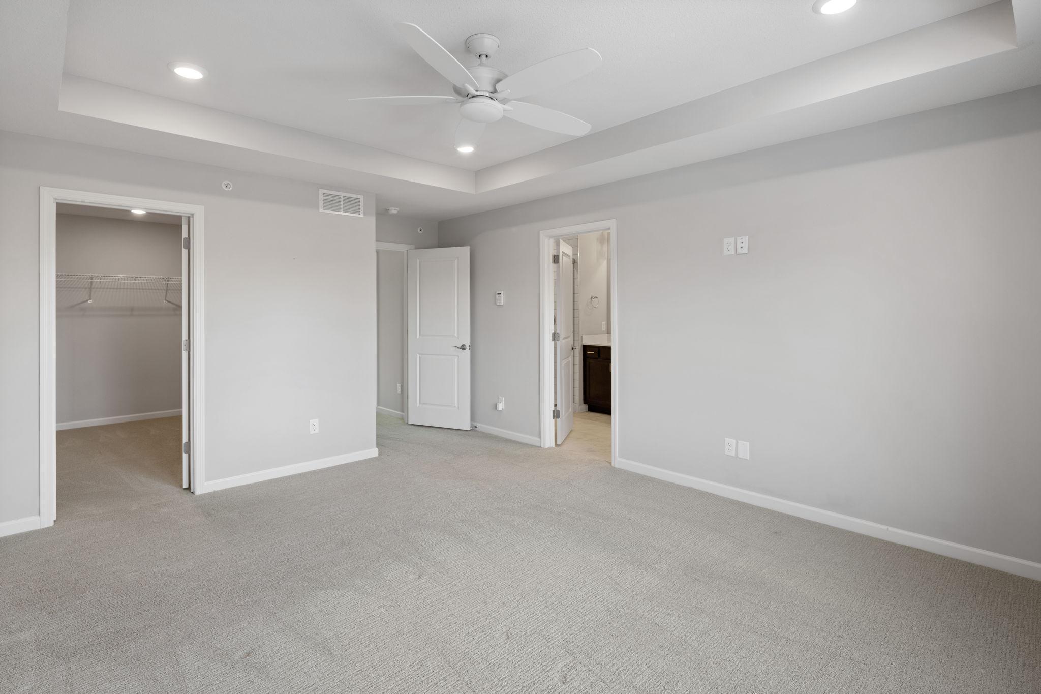 2422 N Blossom Circle