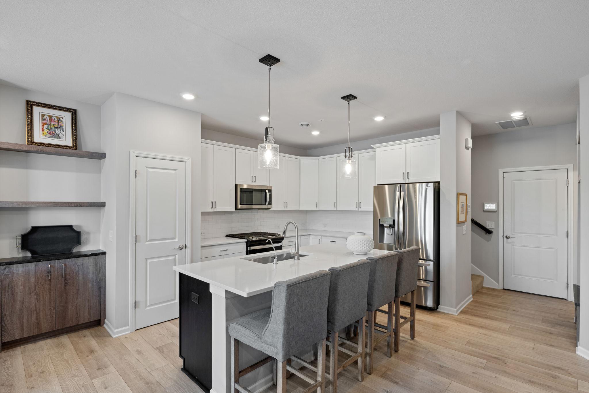 2422 N Blossom Circle