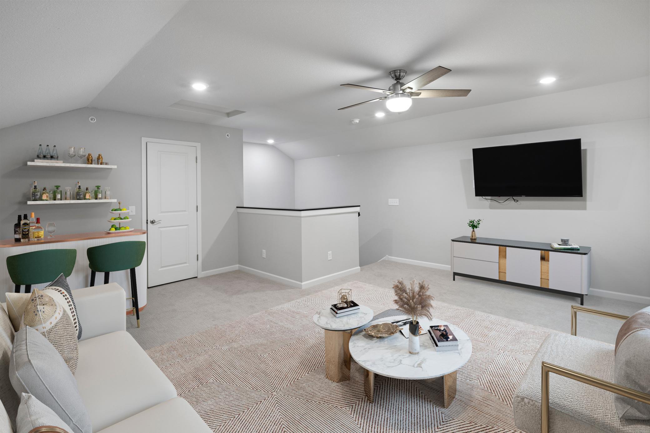 2422 N Blossom Circle