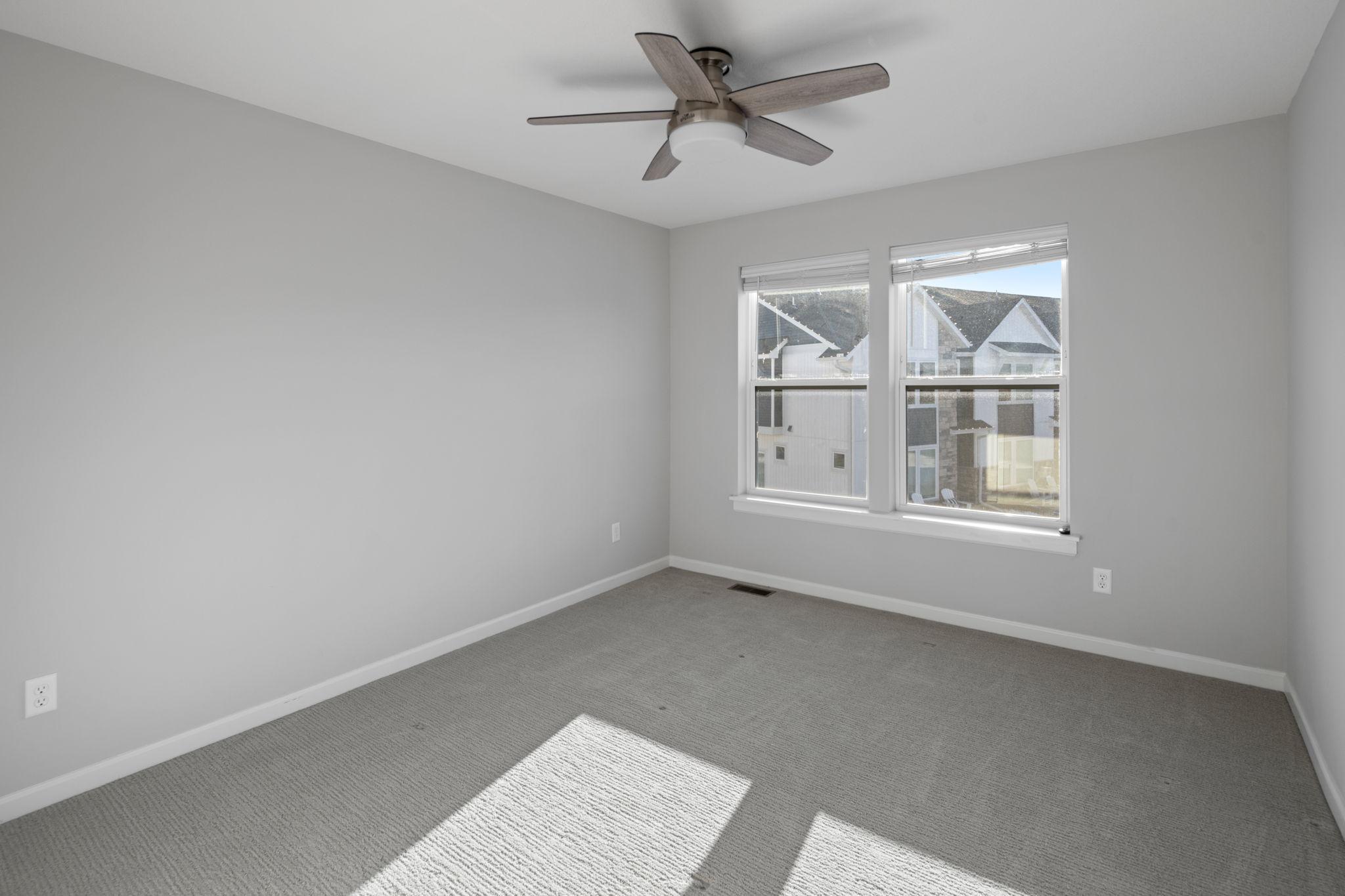 2422 N Blossom Circle