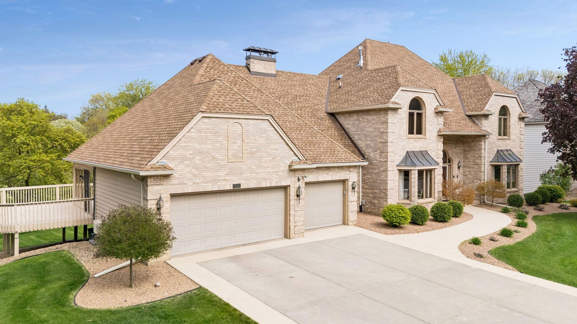 11824 Welters Way