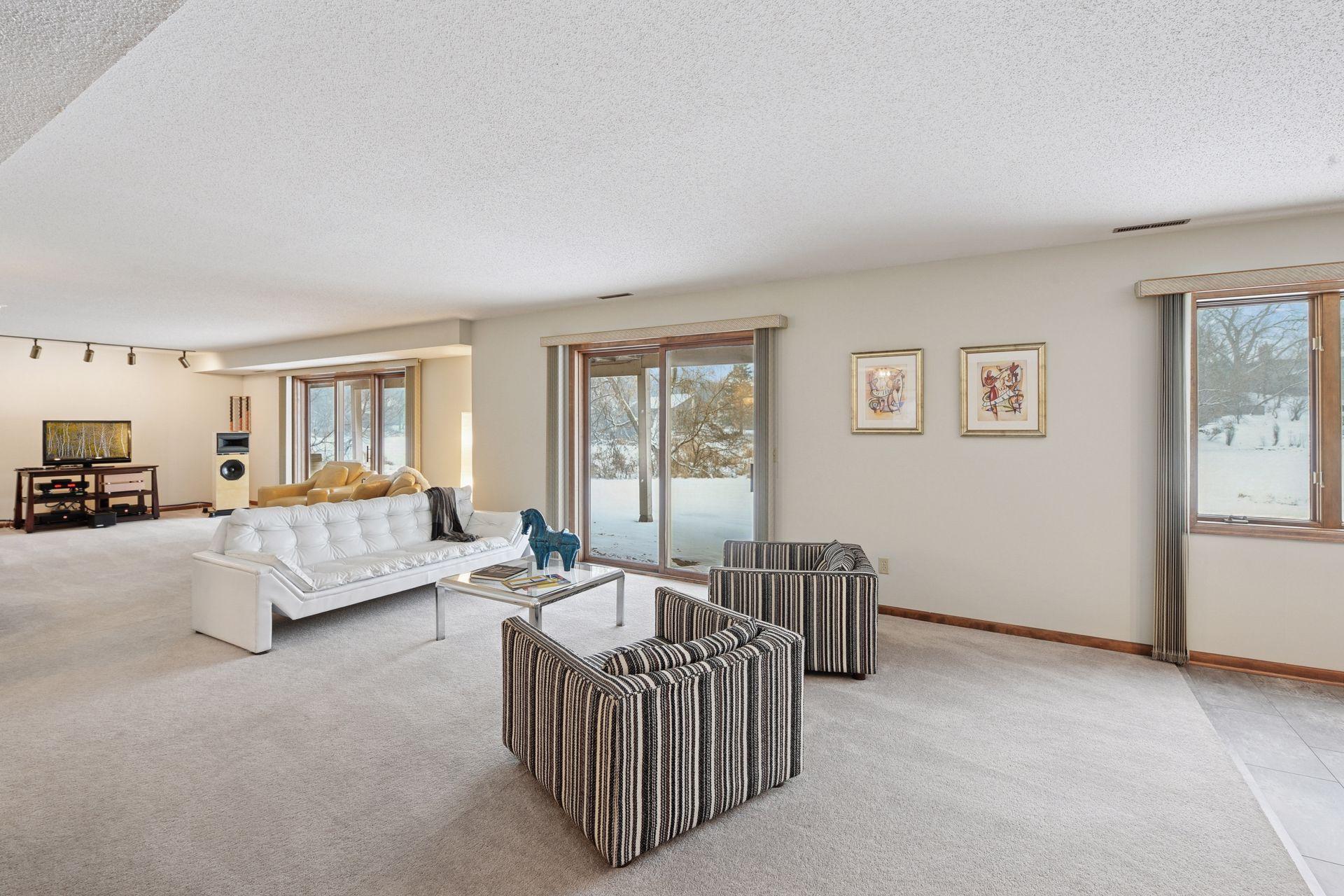 11824 Welters Way