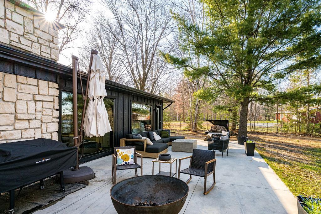 20380 Crystal Springs Loop