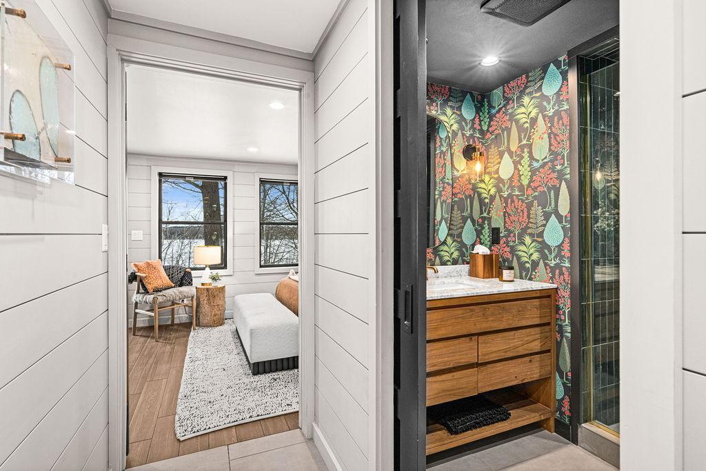 20380 Crystal Springs Loop