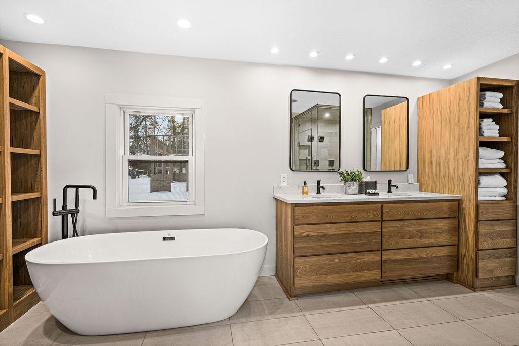 20380 Crystal Springs Loop