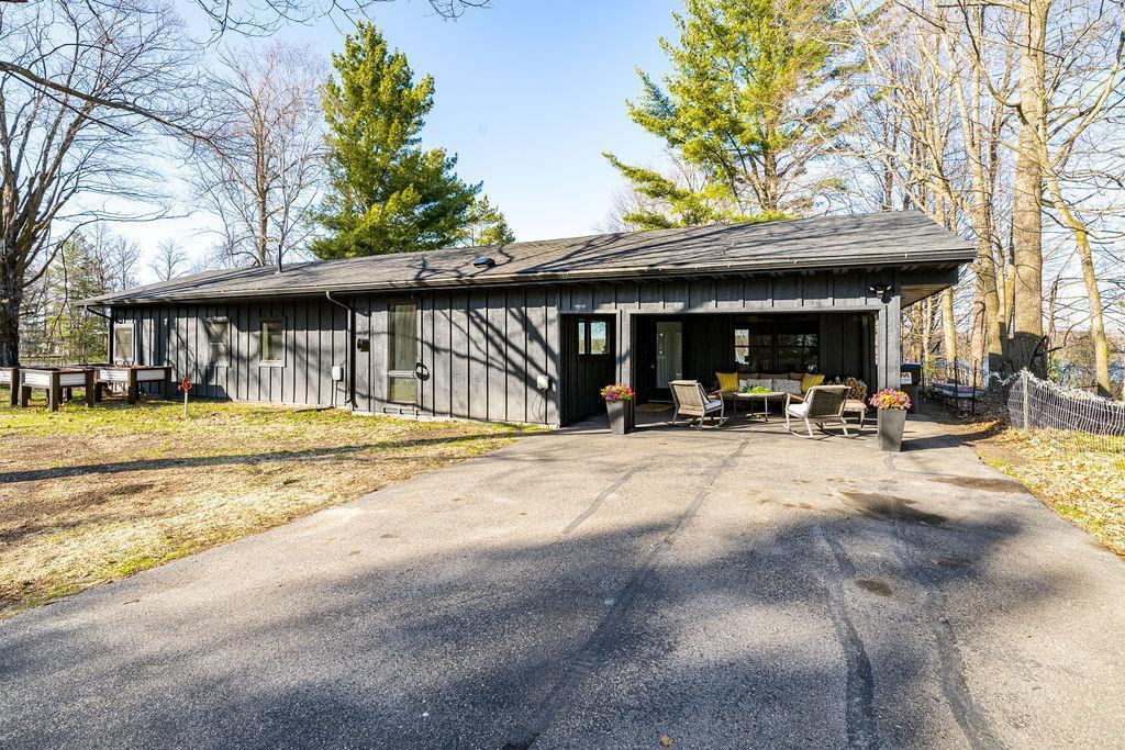 20380 Crystal Springs Loop