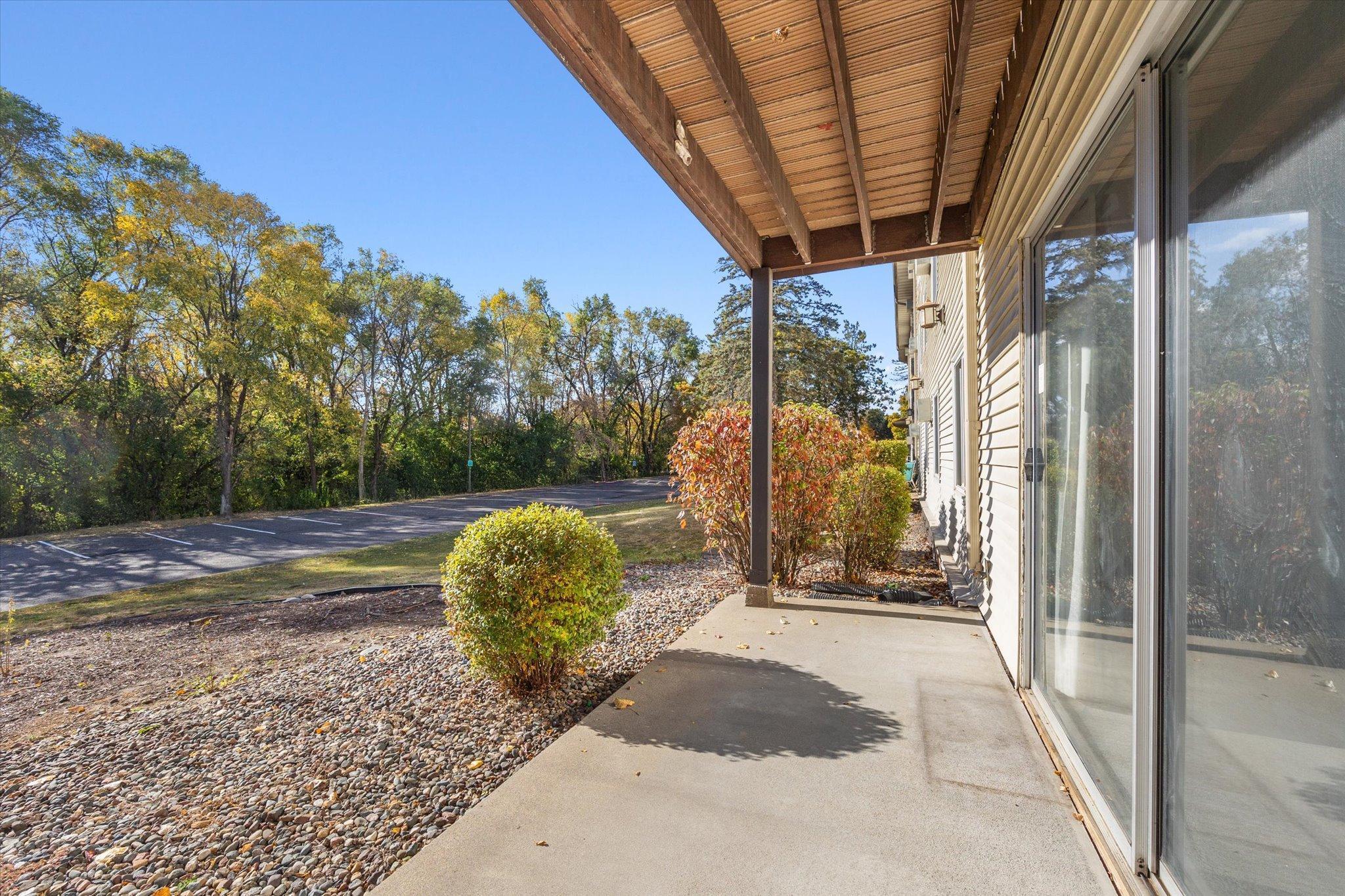 10311 Cedar Lake Road Unit: 103