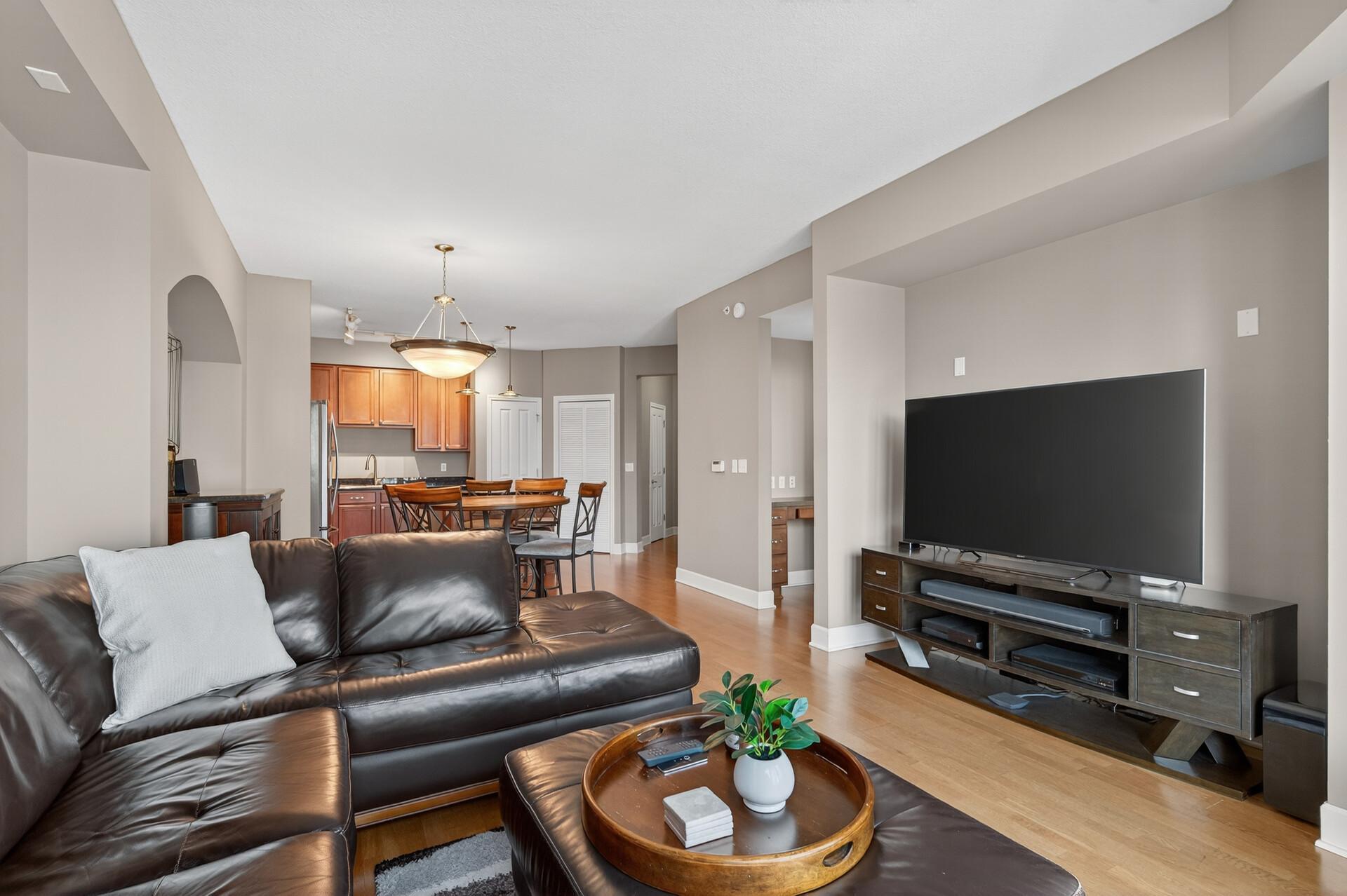 500 E Grant Street Unit: 709