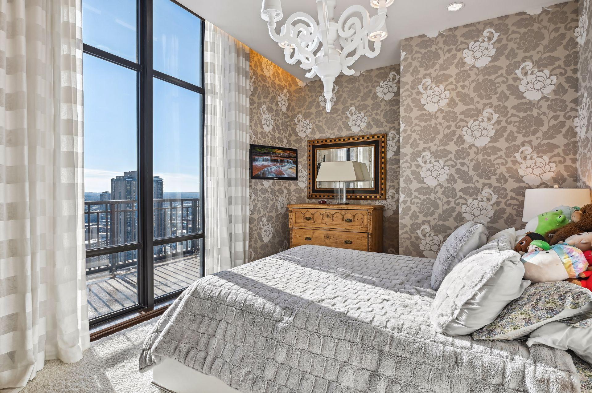 201 S 11th Street Unit: 2500