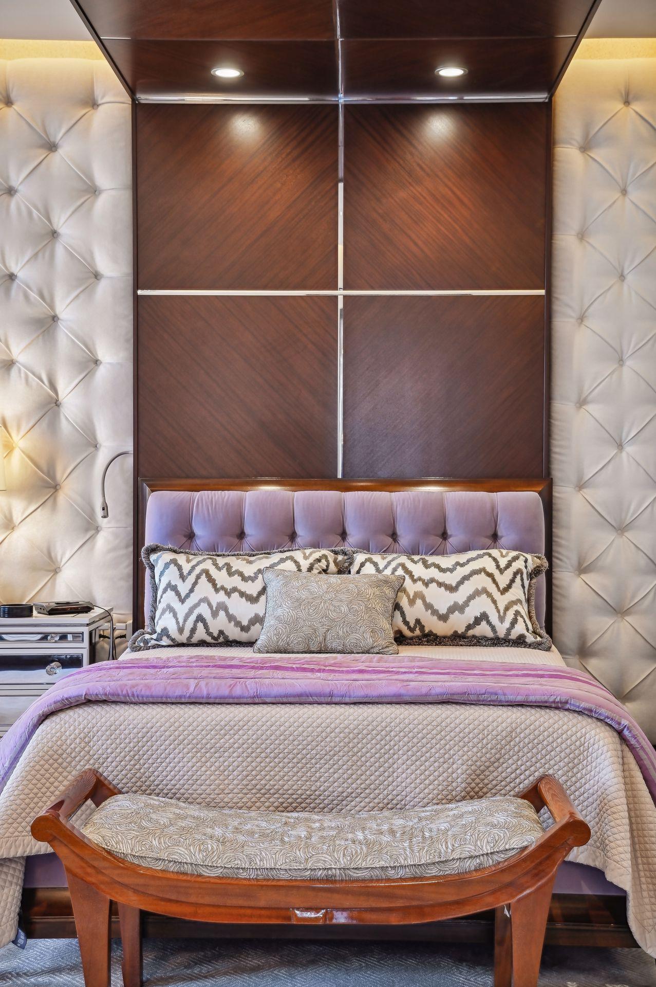 201 S 11th Street Unit: 2500