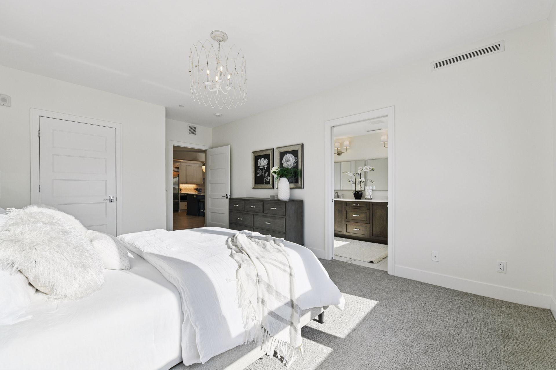 222 Ferndale Road S Unit: #105