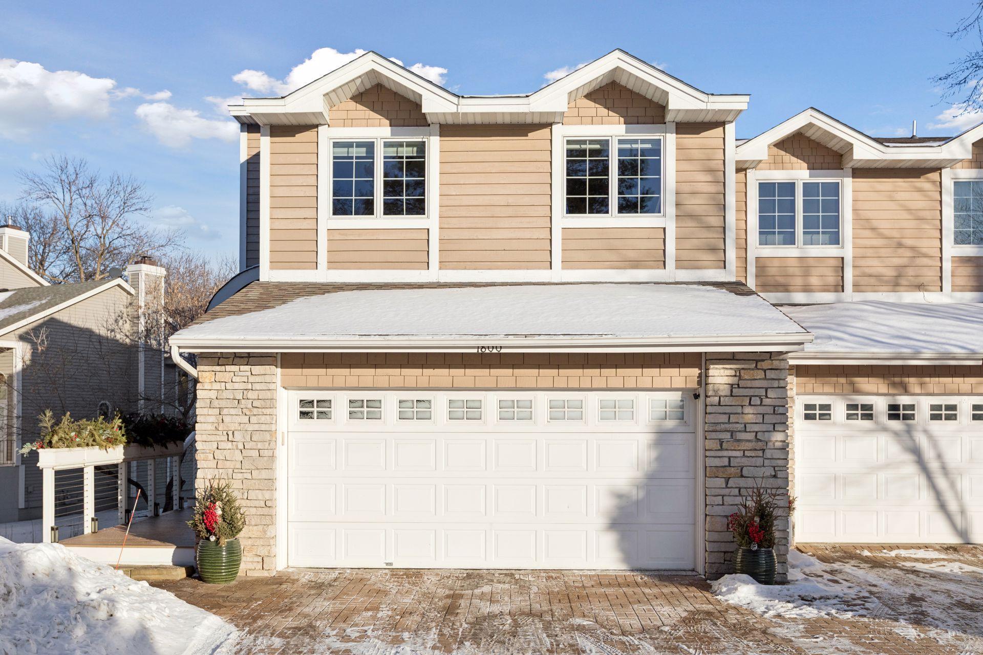 1800 Commerce Boulevard