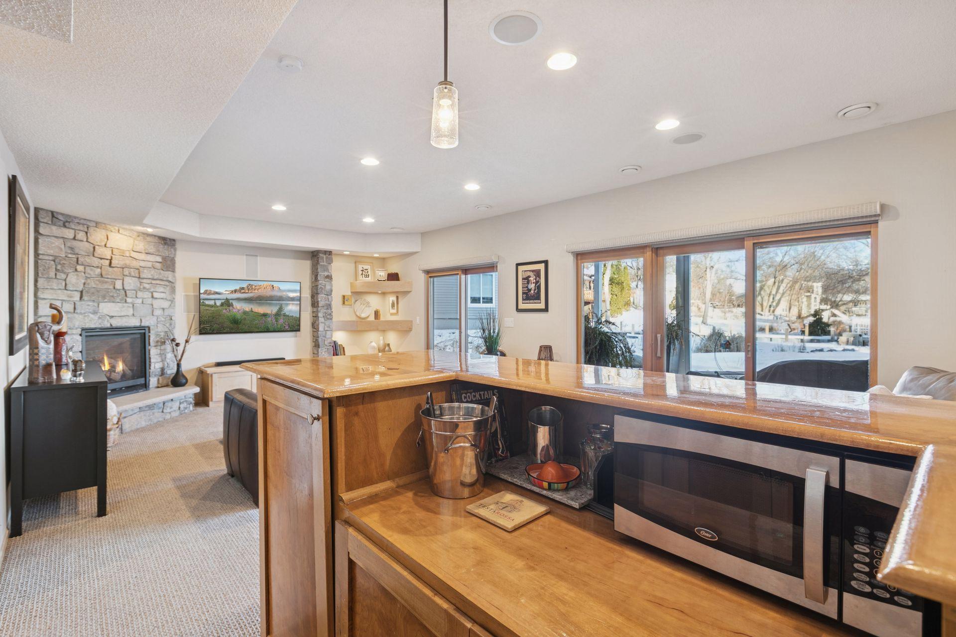 1800 Commerce Boulevard